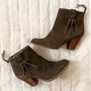 Jack Rogers Booties - Olive Suede - sz 9